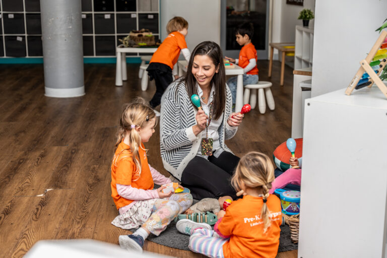 Montessori + Reggio Emilia